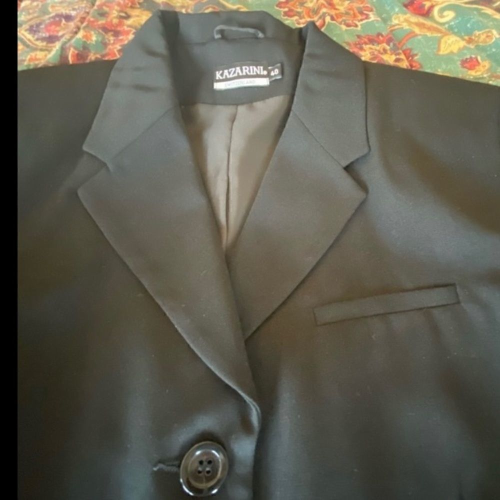 3 button jacket suit - Picture 4 of 6